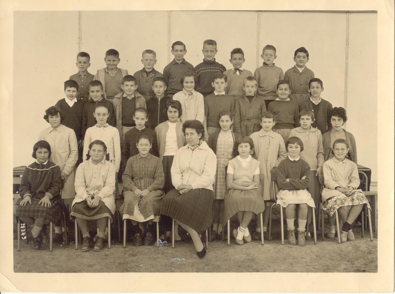 1959-60 6A2 avec Madame Eymard (HG)