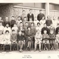 1960-61 6M1 avec Mme Eymard (HG)