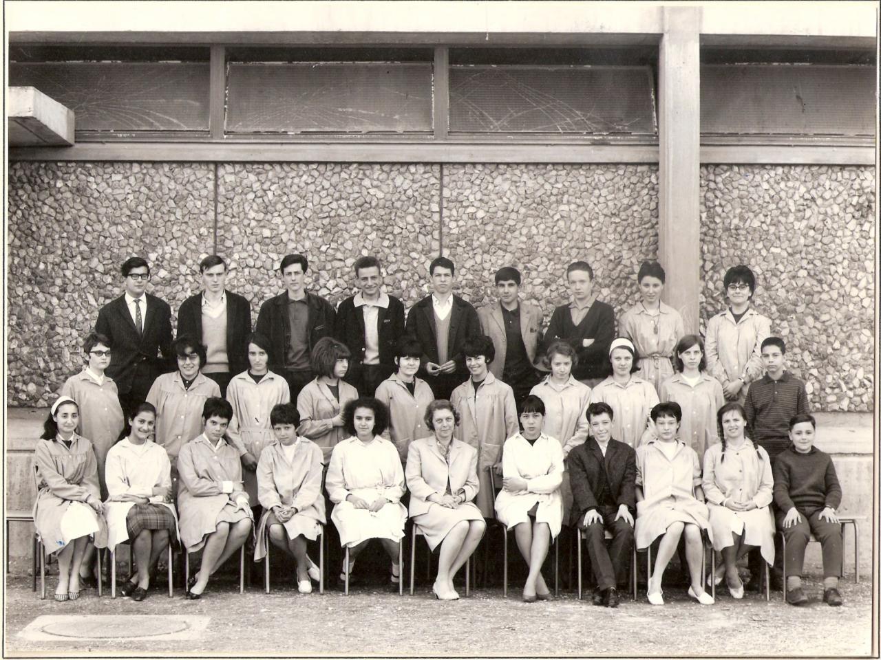 1963-64 - 2nde AA'B avec Mme Lévêque