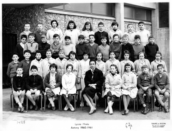 1960-61 6A1 avec Mme Jeanpierre (HG)