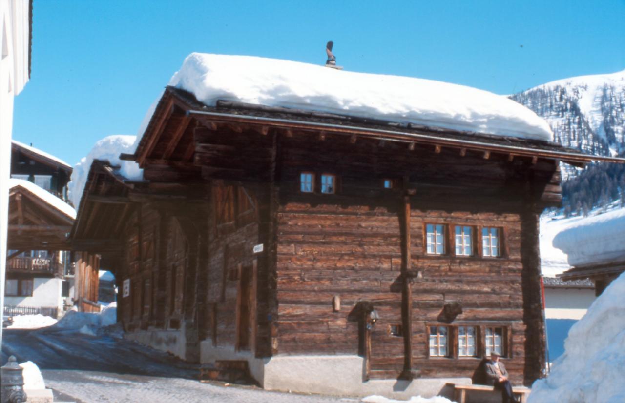 Münster. Le chalet des vacances avec le Père Feillet.